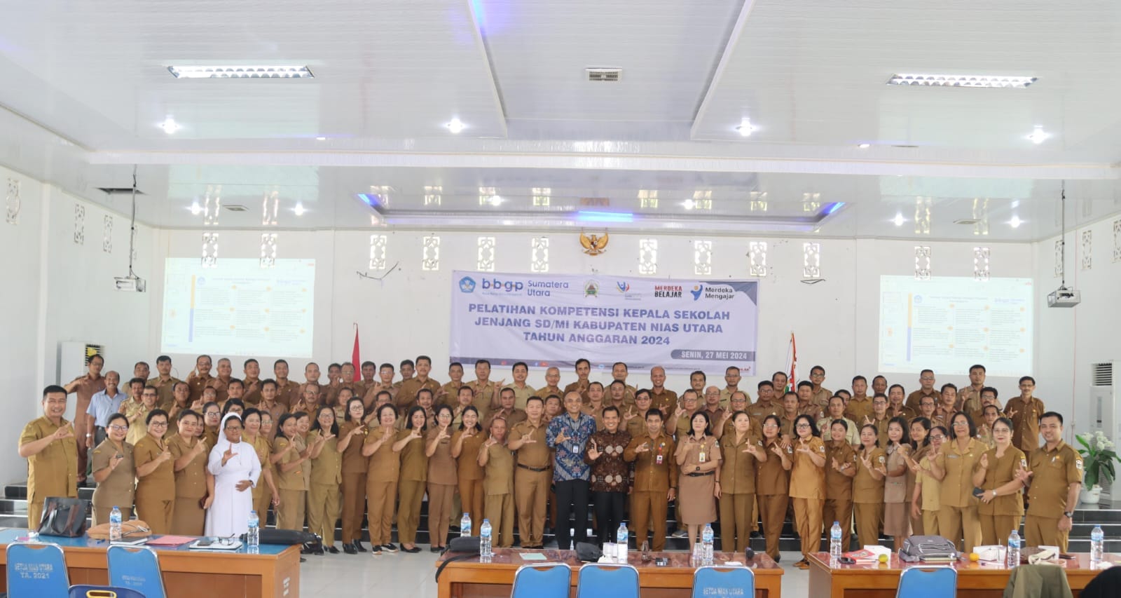 Berita Daerah  27 Mei 2024 PELATIHAN KOMPETENSI GURU DAN KEPALA SEKOLAH JENJANG SD DAN SMP SE-KABUPATEN NIAS UTARA TAHUN ANGGARAN 2024